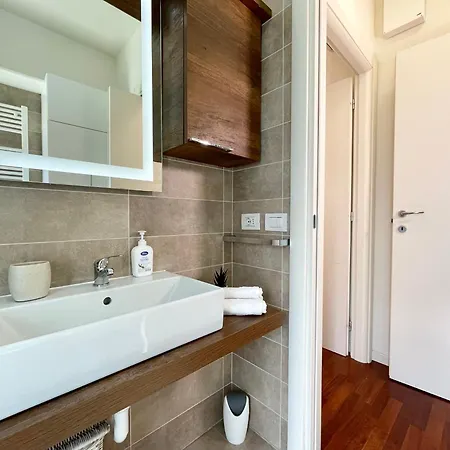 Vicina Al Mare Con Grande Giardino - Tulipano Apartment Rimini