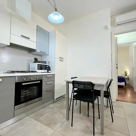 Vicina Al Mare Con Grande Giardino - Tulipano *