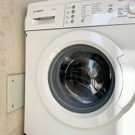 Vicina Al Mare Con Grande Giardino - Tulipano * Rimini